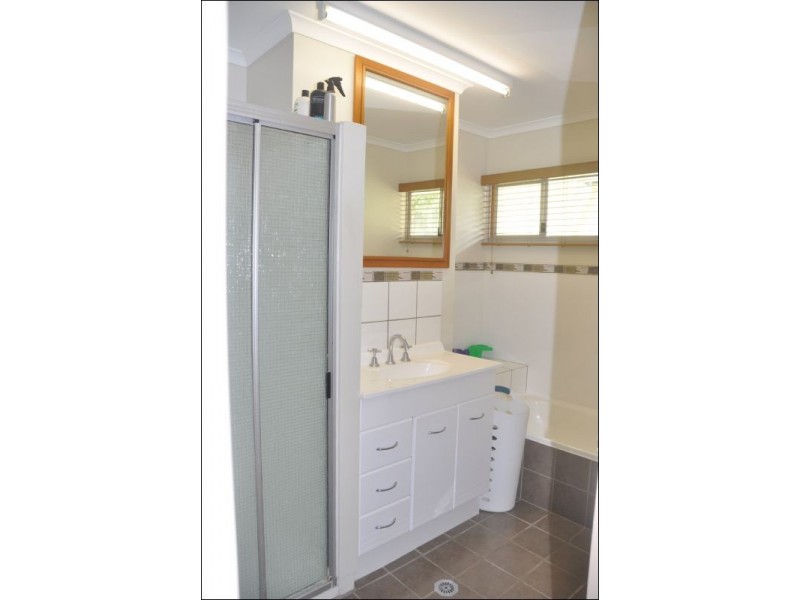 20 Park Street, Charters Towers QLD 4820