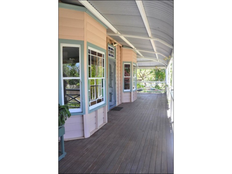 22 Daydawn Road, Charters Towers QLD 4820