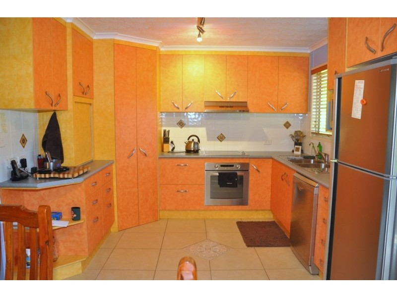 15 Aplin Street, Charters Towers QLD 4820