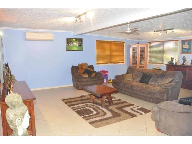 15 Aplin Street, Charters Towers QLD 4820