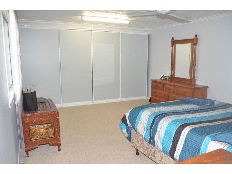 15 Aplin Street, Charters Towers QLD 4820