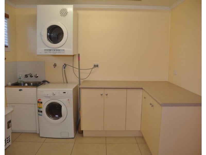 15 Aplin Street, Charters Towers QLD 4820