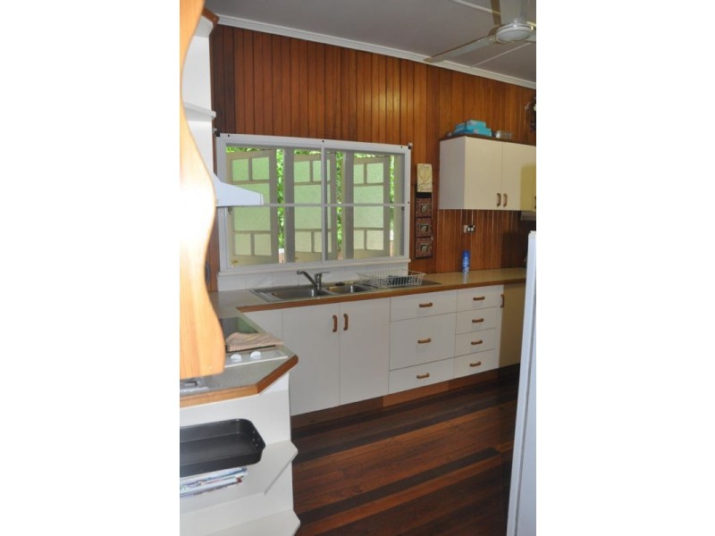 27 Rutherford Street, Charters Towers QLD 4820