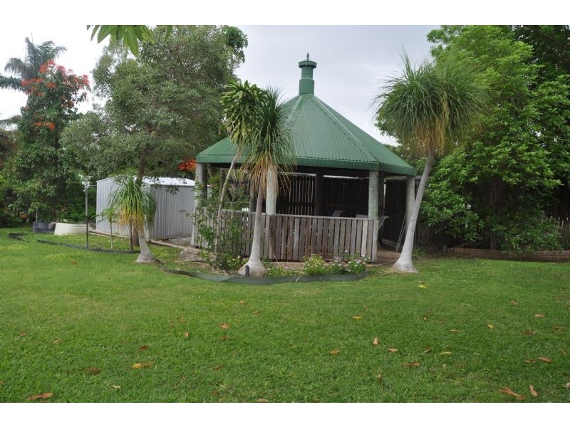 27 Rutherford Street, Charters Towers QLD 4820