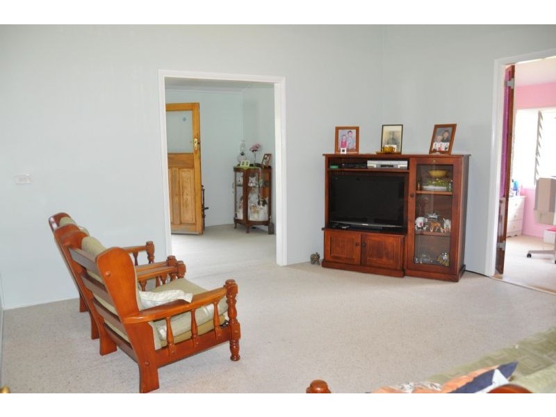 17 Church Street, Charters Towers QLD 4820