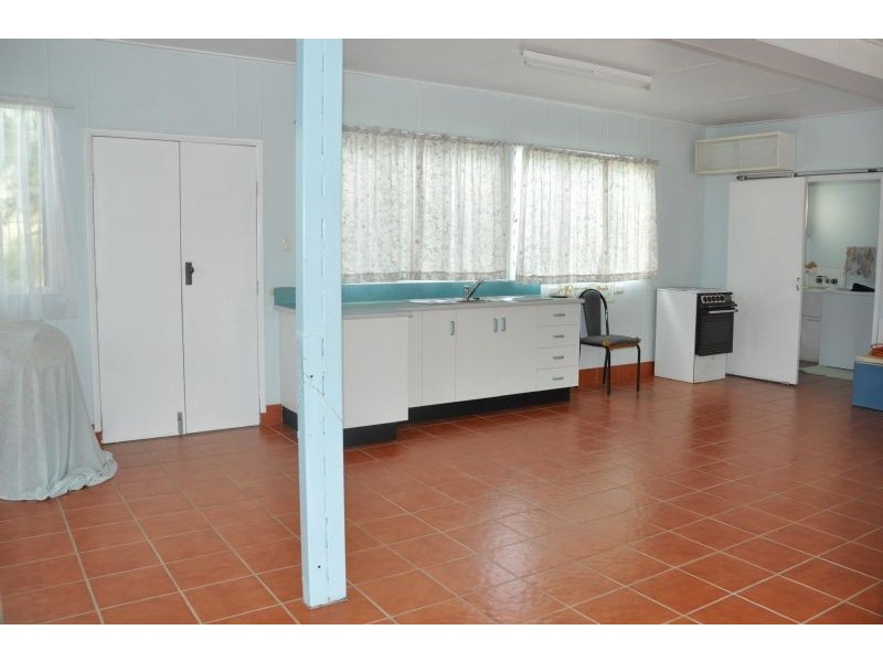 17 Church Street, Charters Towers QLD 4820