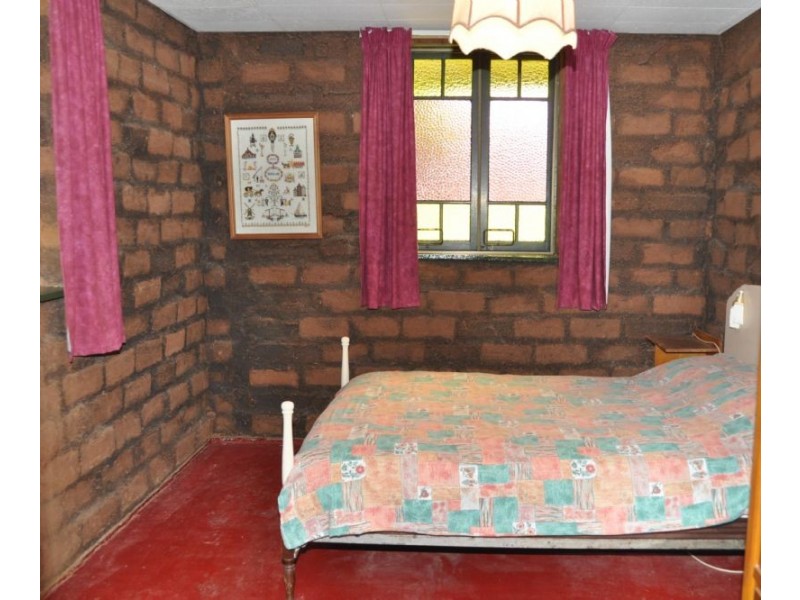 96 Alexandra Road, Charters Towers QLD 4820