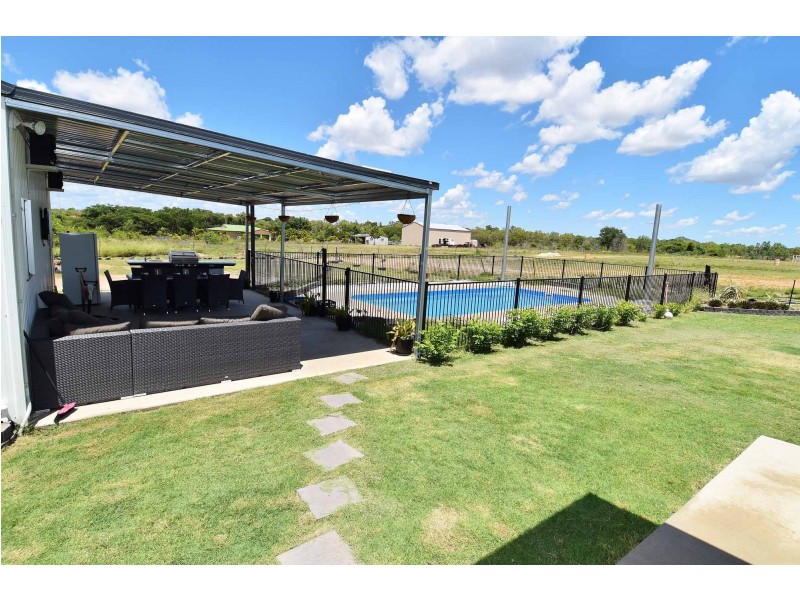 216 Bluff Road, Millchester QLD 4820