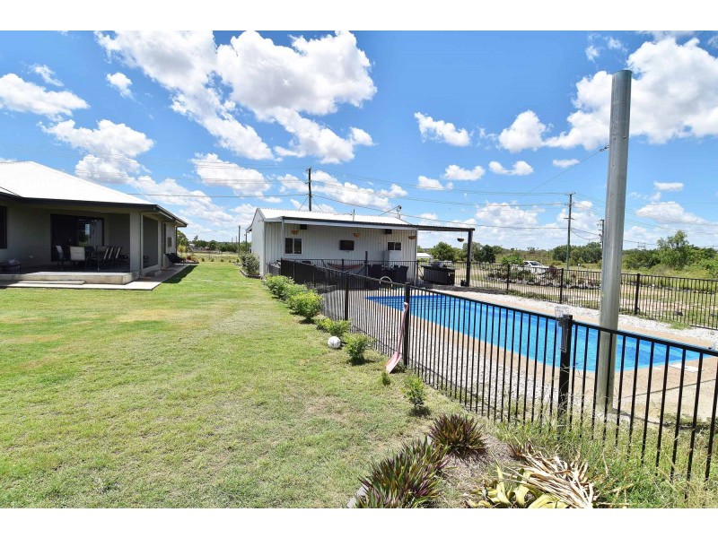 216 Bluff Road, Millchester QLD 4820