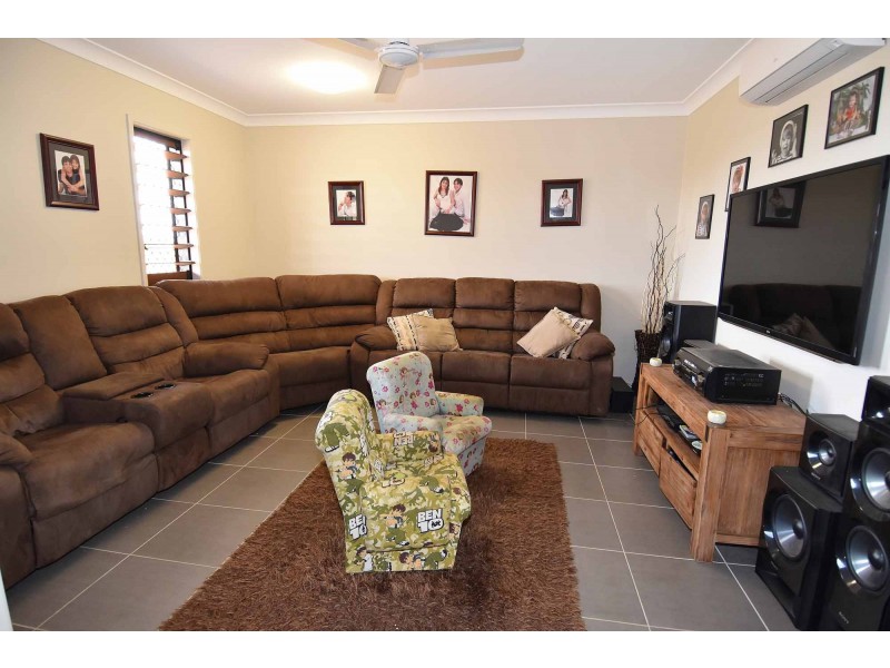 216 Bluff Road, Millchester QLD 4820