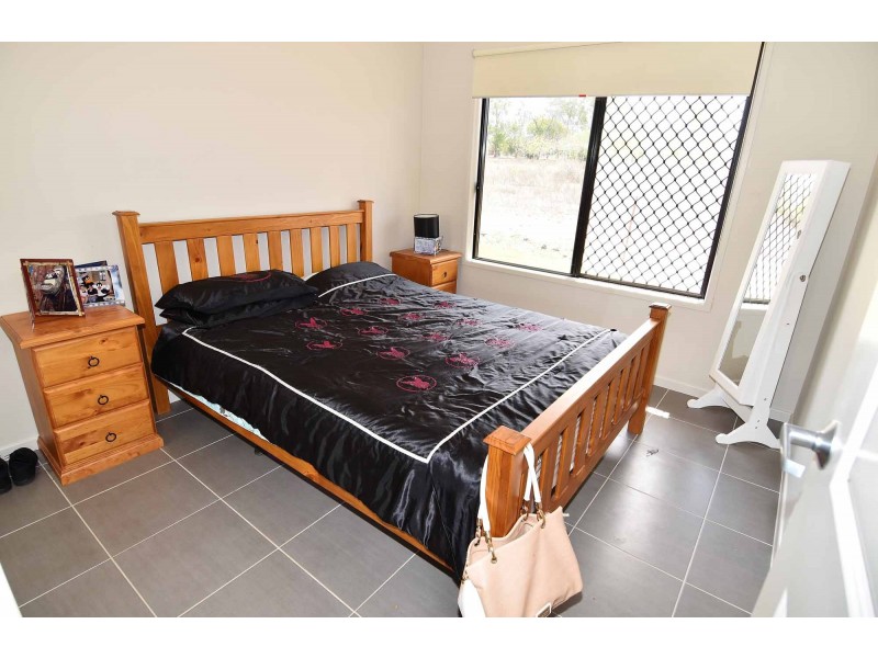 216 Bluff Road, Millchester QLD 4820