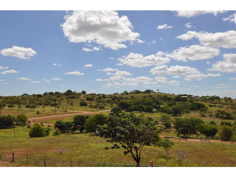 30 Range Road, Charters Towers QLD 4820