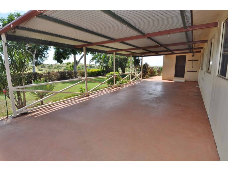 30 Range Road, Charters Towers QLD 4820