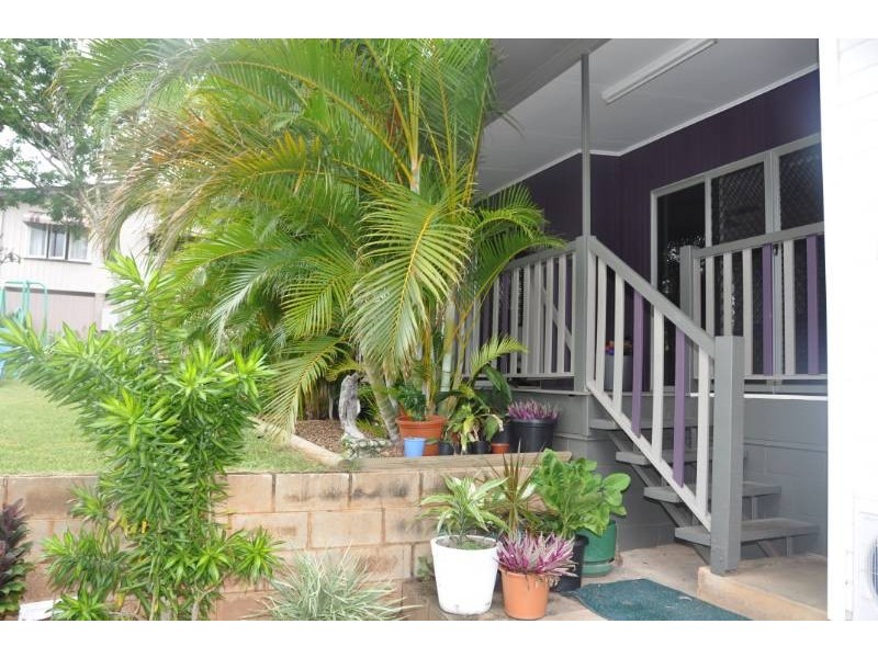102 Hackett Terrace, Richmond Hill QLD 4820