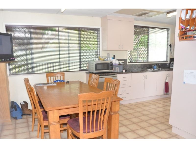 102 Hackett Terrace, Richmond Hill QLD 4820