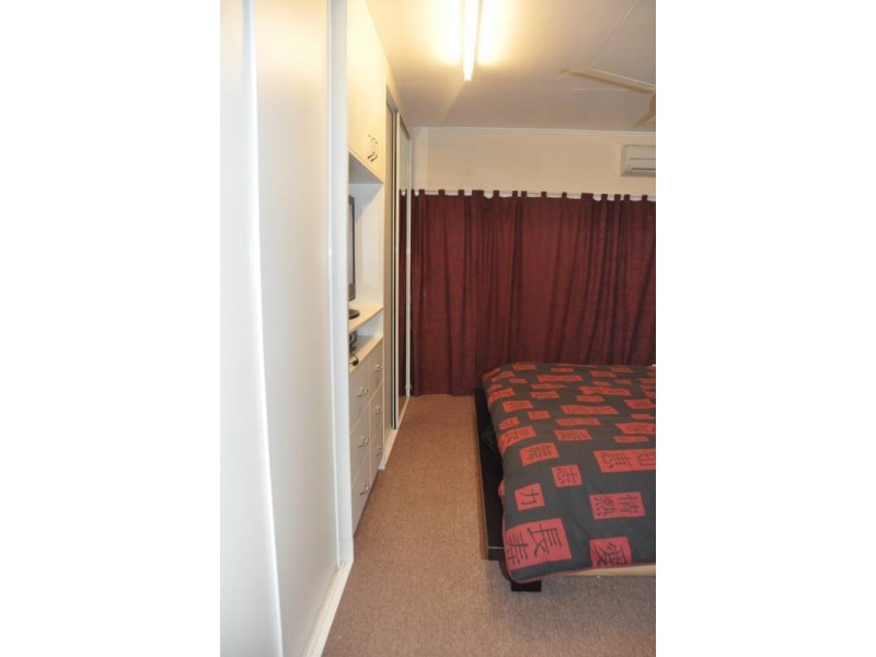 102 Hackett Terrace, Richmond Hill QLD 4820