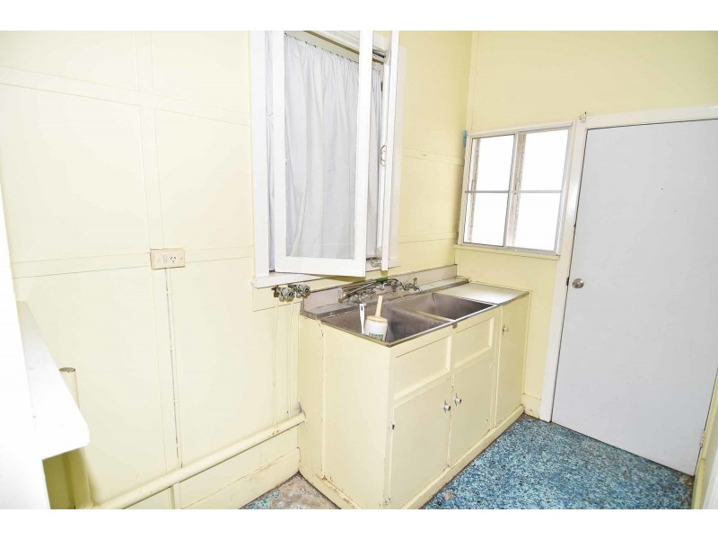 94 Towers Street, Charters Towers City QLD 4820