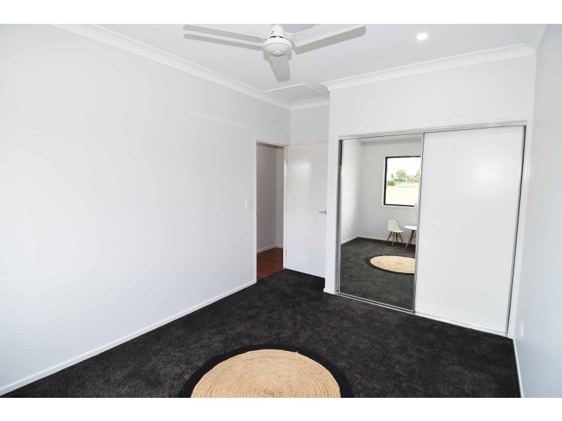 26 Axford Road, Toll QLD 4820