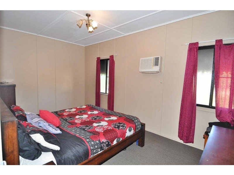 71 Plant Street, Charters Towers QLD 4820