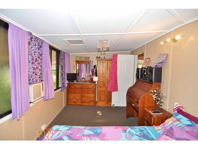 71 Plant Street, Charters Towers QLD 4820