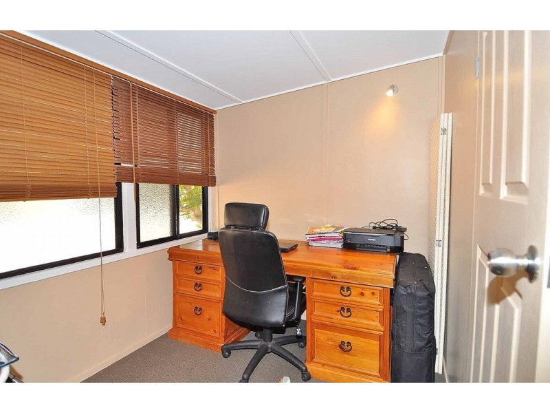 71 Plant Street, Charters Towers QLD 4820