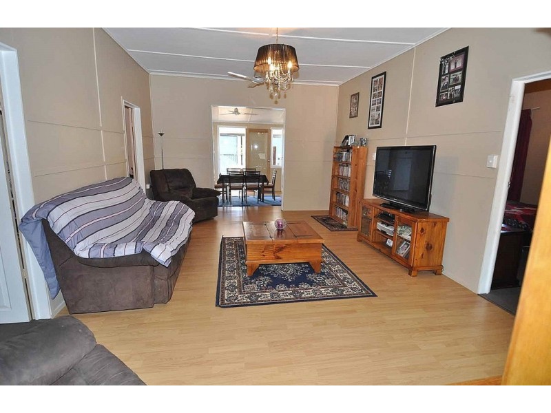 71 Plant Street, Charters Towers QLD 4820