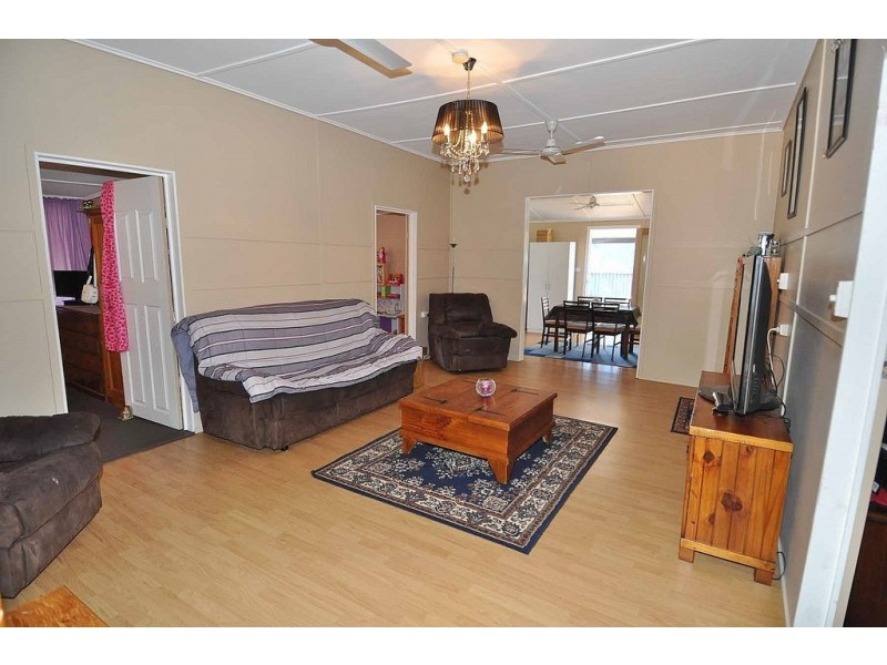 71 Plant Street, Charters Towers QLD 4820
