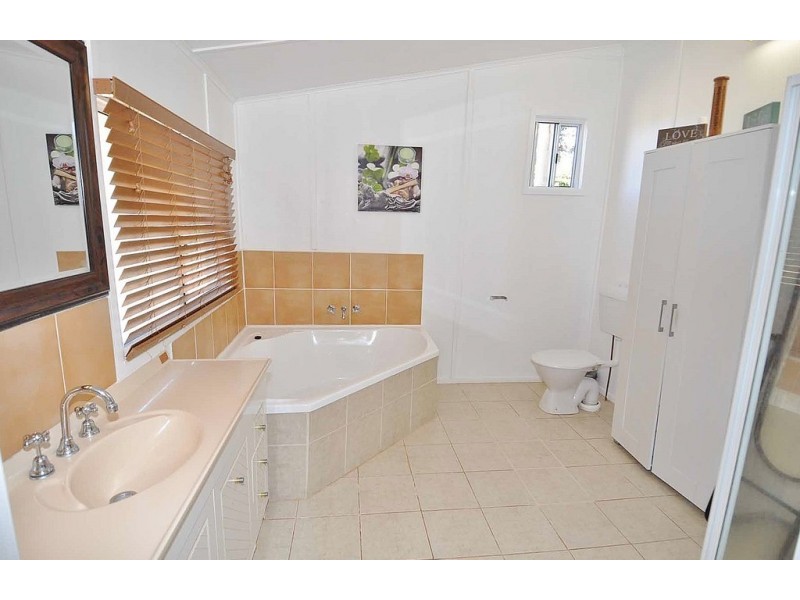 71 Plant Street, Charters Towers QLD 4820