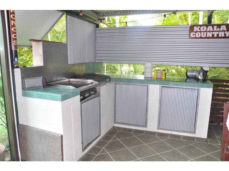 15 Davies Street, Charters Towers QLD 4820