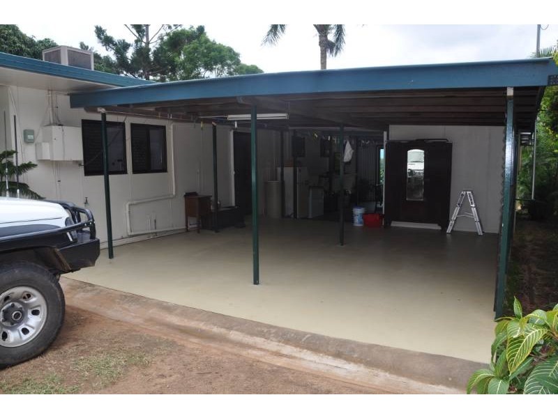 15 Davies Street, Charters Towers QLD 4820