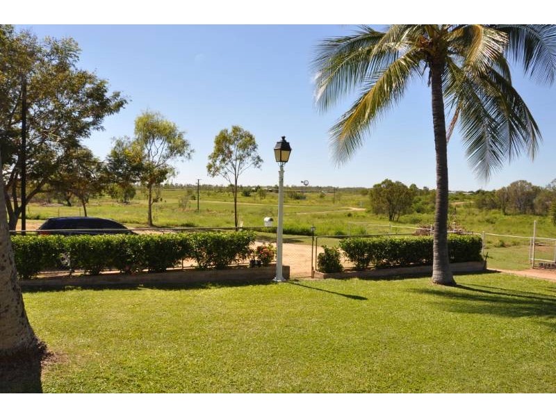 18 Crameri Lane, Millchester QLD 4820