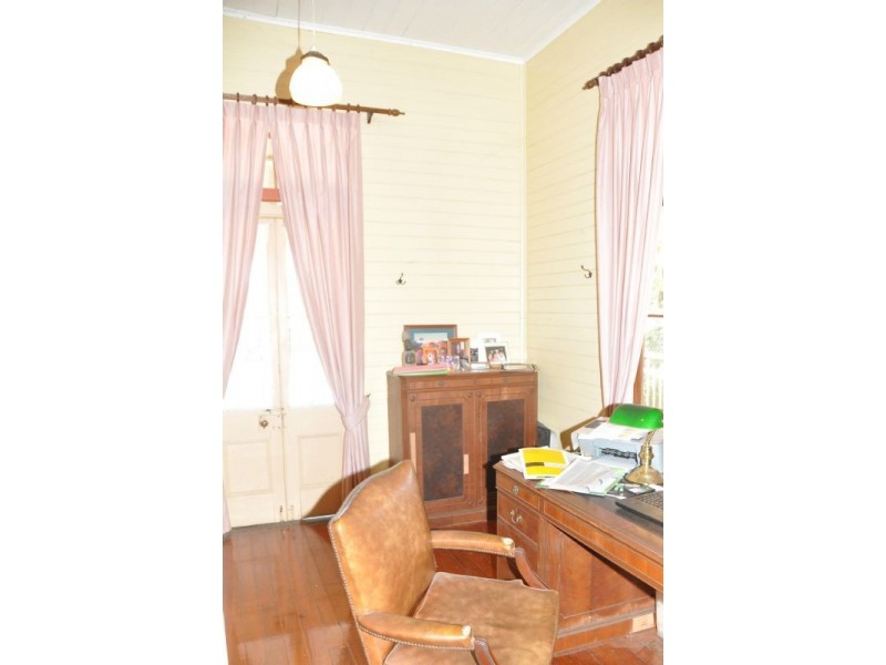 58 York Street, Charters Towers QLD 4820