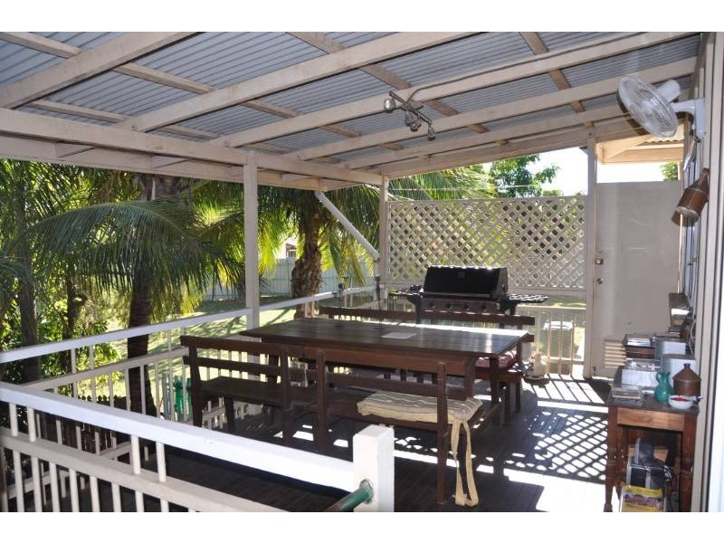 58 York Street, Charters Towers QLD 4820