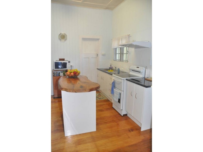 63 Hackett Terrace, Charters Towers QLD 4820