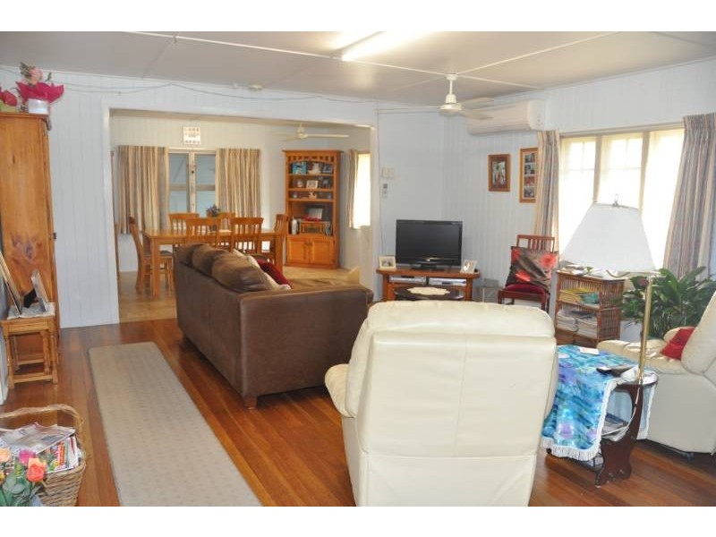 63 Hackett Terrace, Charters Towers QLD 4820