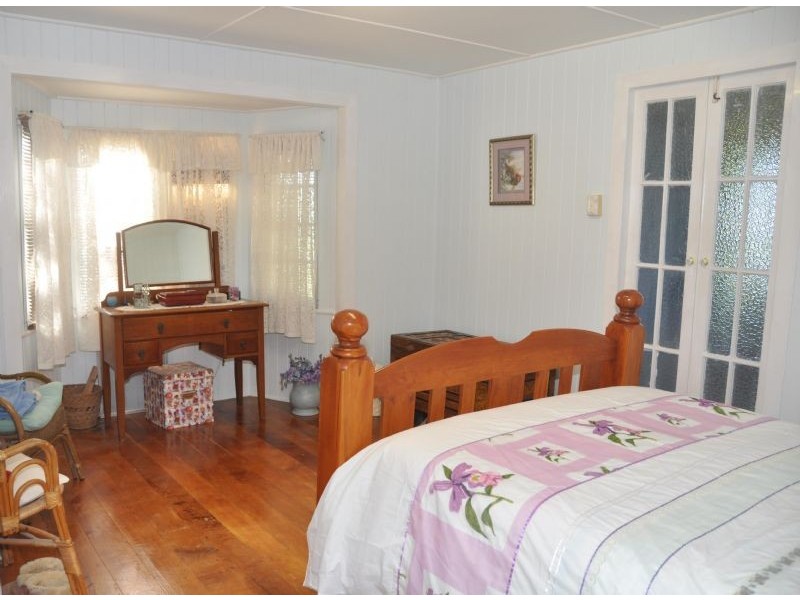 63 Hackett Terrace, Charters Towers QLD 4820