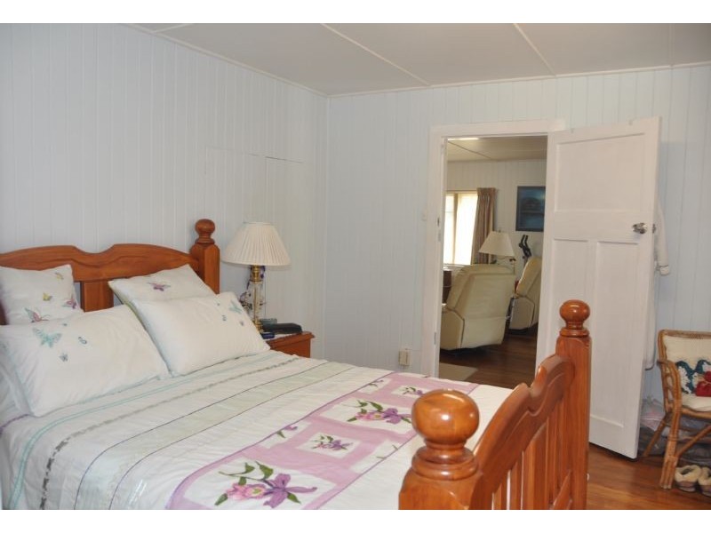 63 Hackett Terrace, Charters Towers QLD 4820