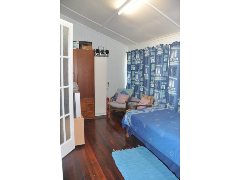 63 Hackett Terrace, Charters Towers QLD 4820