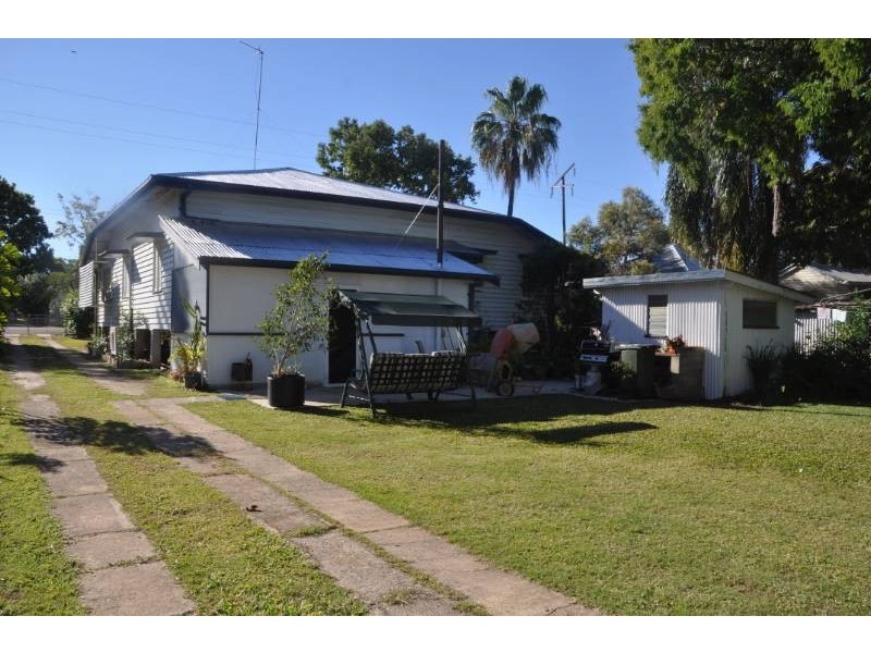 63 Hackett Terrace, Charters Towers QLD 4820