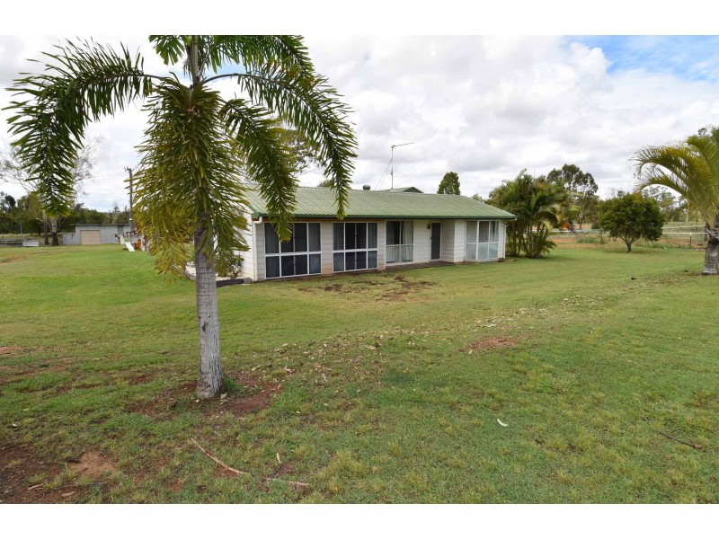 1119 Bluff Road, Broughton QLD 4820