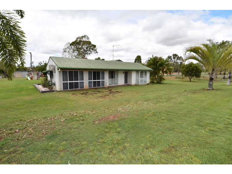 1119 Bluff Road, Broughton QLD 4820