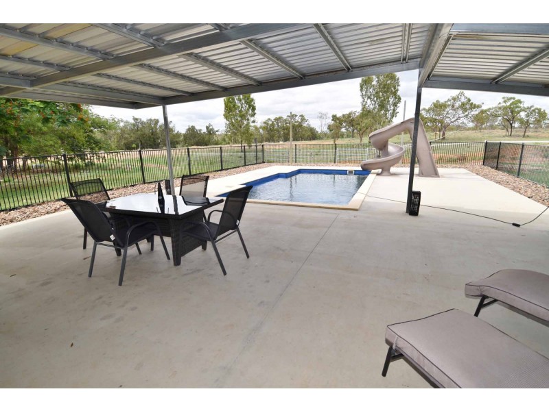 1119 Bluff Road, Broughton QLD 4820