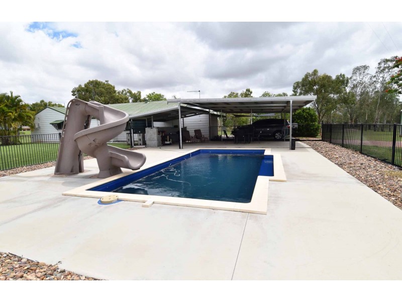 1119 Bluff Road, Broughton QLD 4820