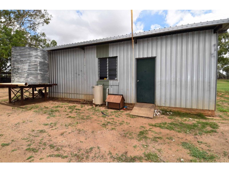 1119 Bluff Road, Broughton QLD 4820