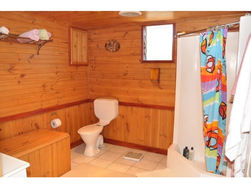 42 Ryan Street, Charters Towers QLD 4820