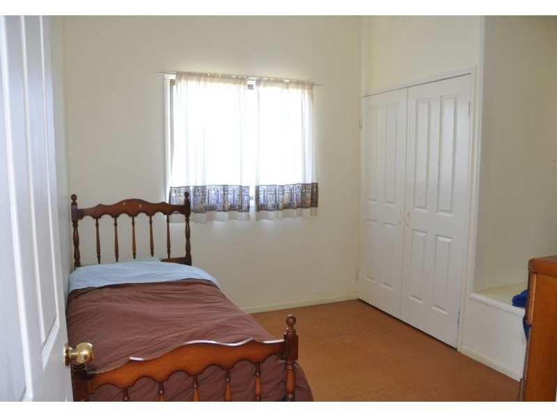 42 Ryan Street, Charters Towers QLD 4820