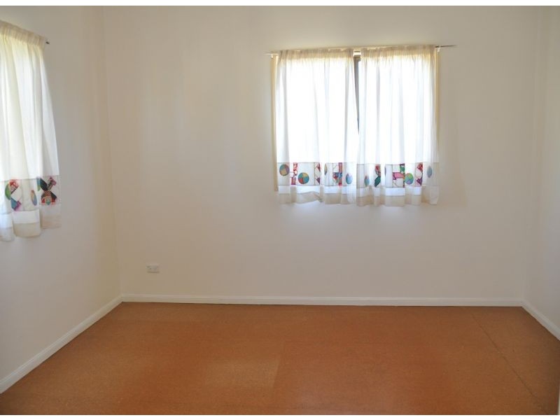 42 Ryan Street, Charters Towers QLD 4820