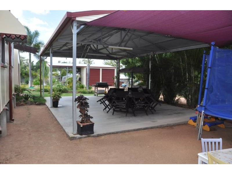 31 Melville Street, Charters Towers QLD 4820