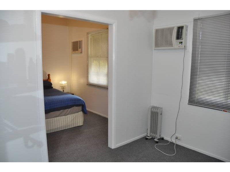 31 Melville Street, Charters Towers QLD 4820