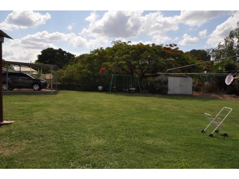 31 Melville Street, Charters Towers QLD 4820